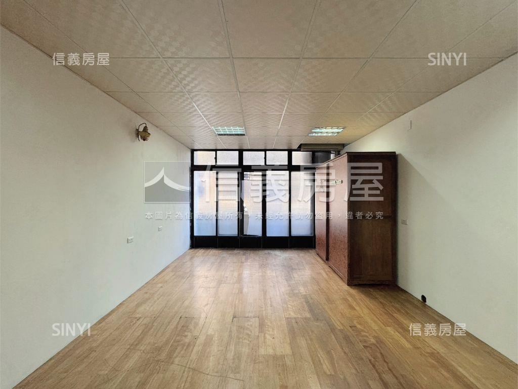 中山路臨路百坪透天房屋室內格局與周邊環境
