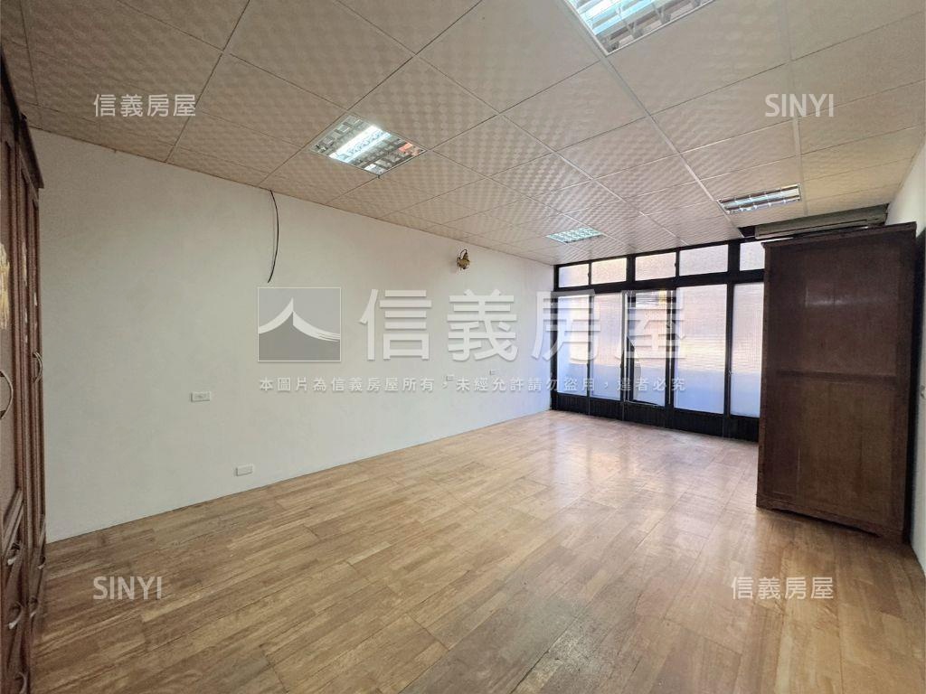 中山路臨路百坪透天房屋室內格局與周邊環境