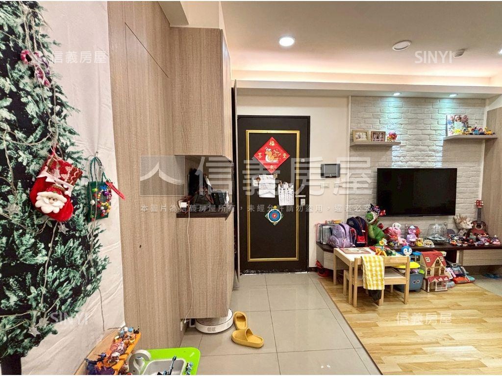 布拉諾經典２房車位房屋室內格局與周邊環境