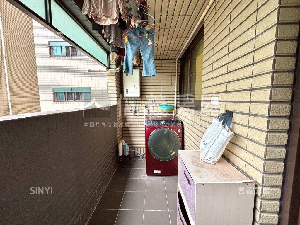 布拉諾經典２房車位房屋室內格局與周邊環境