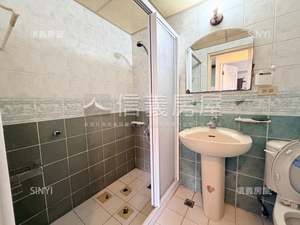 巨蛋捷運·新市民兩房平車房屋室內格局與周邊環境