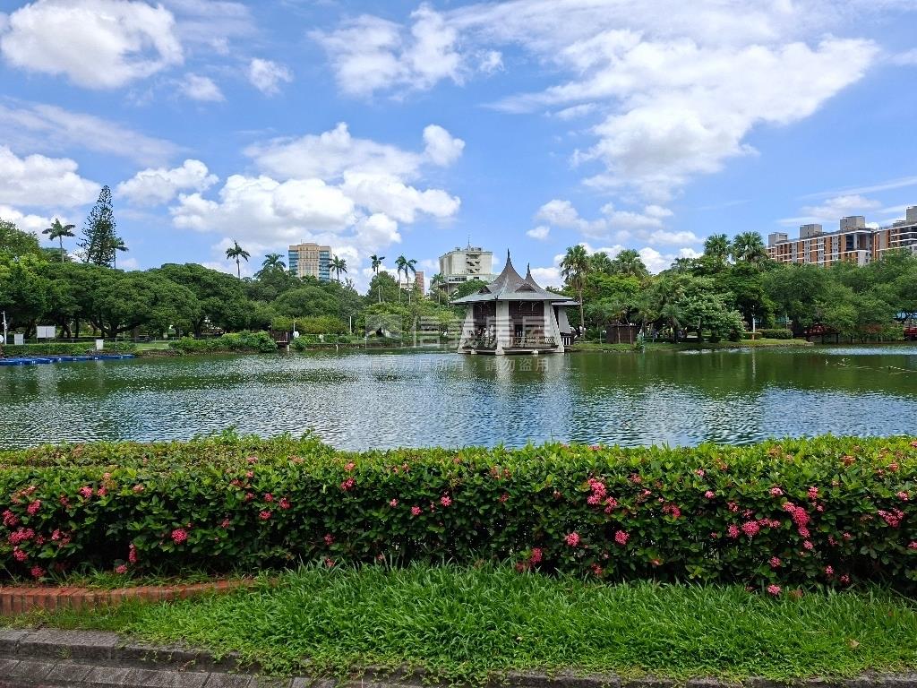 一中商圈公園旁美宅房屋室內格局與周邊環境