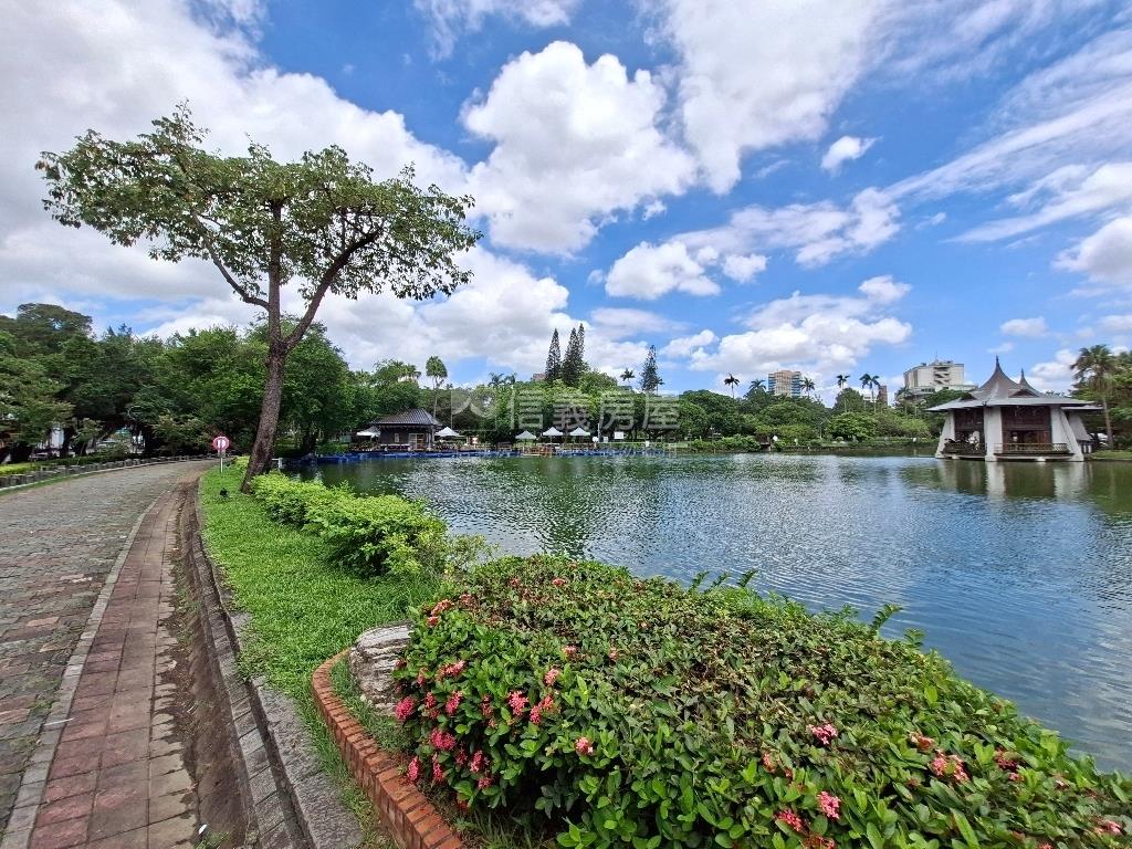 一中商圈公園旁美宅房屋室內格局與周邊環境