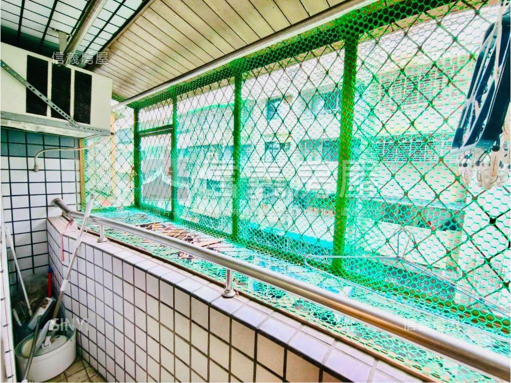 近新和國小電梯２房房屋室內格局與周邊環境