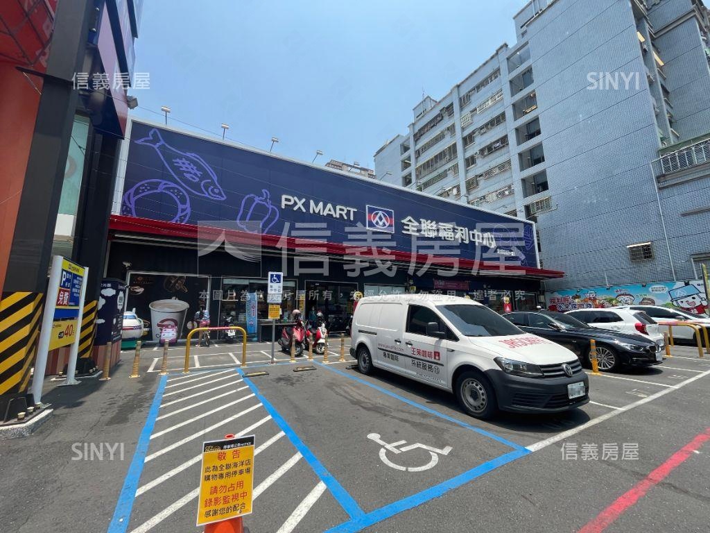 Ｄ型國宅高樓大三房房屋室內格局與周邊環境
