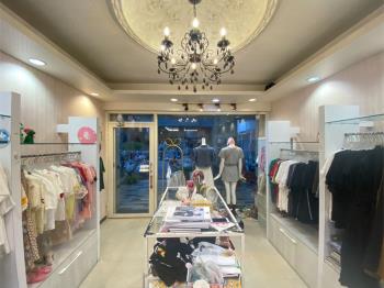 降價！近大墩國中美店面