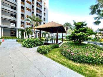 近高大渡假村兩房兩衛平車