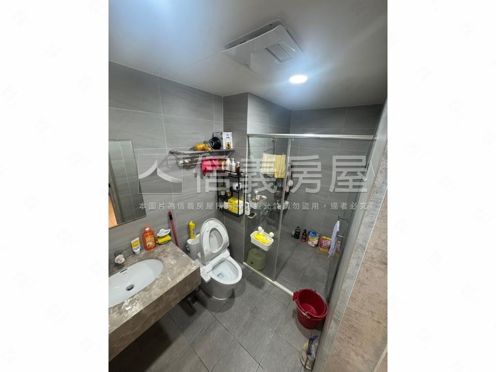 月灣湖影－高樓兩房車位房屋室內格局與周邊環境