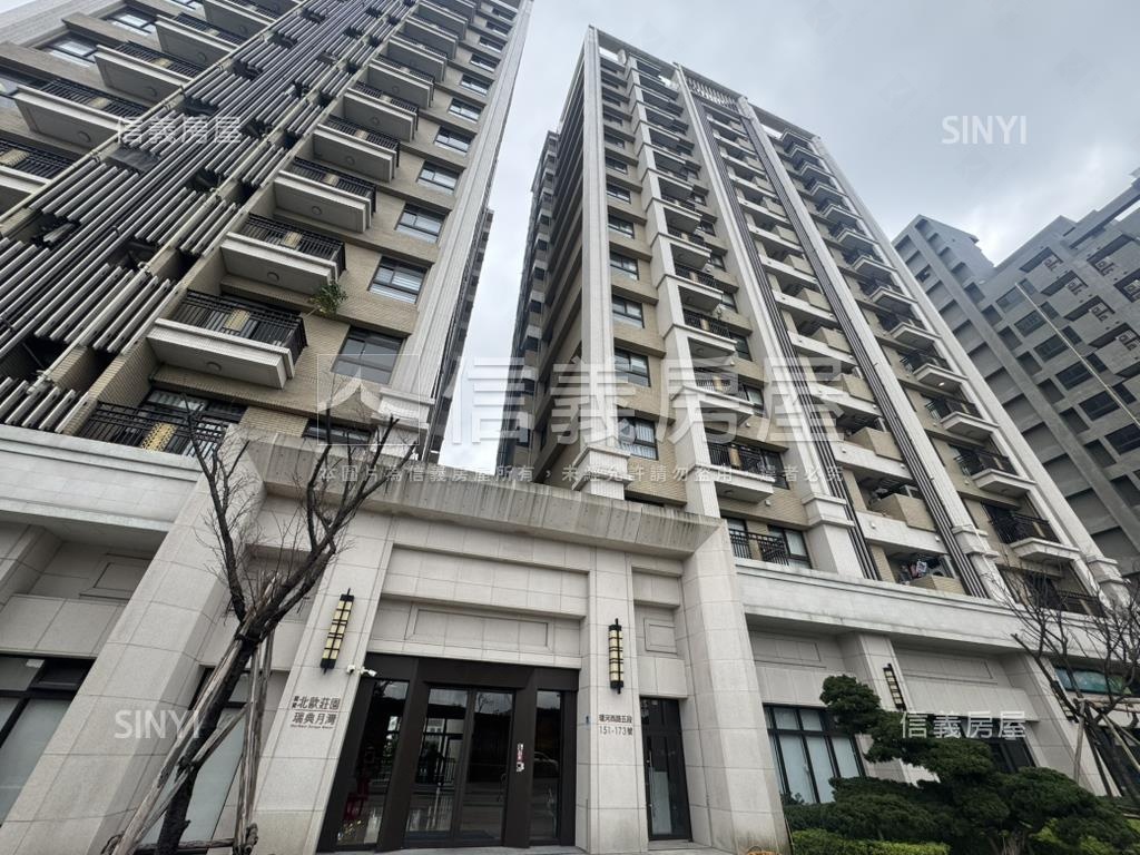 月灣湖影－高樓兩房車位房屋室內格局與周邊環境