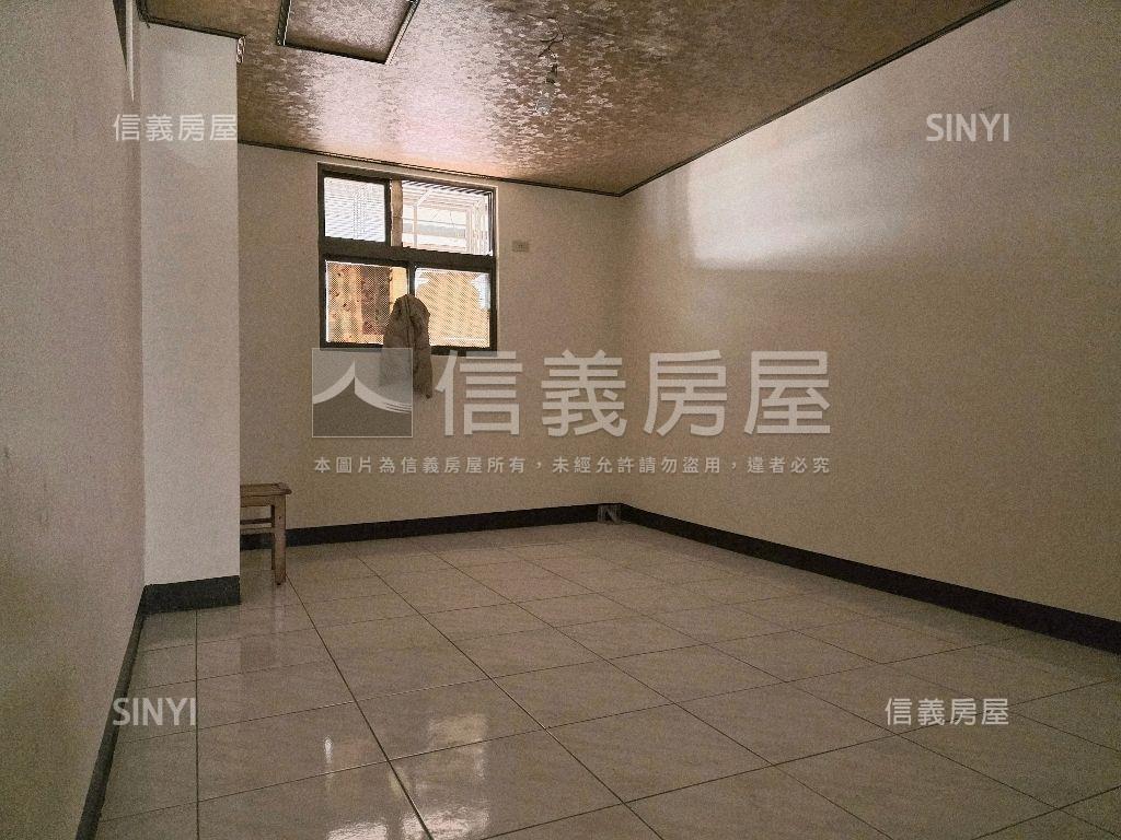 蘆洲民義街大空間頂加房屋室內格局與周邊環境