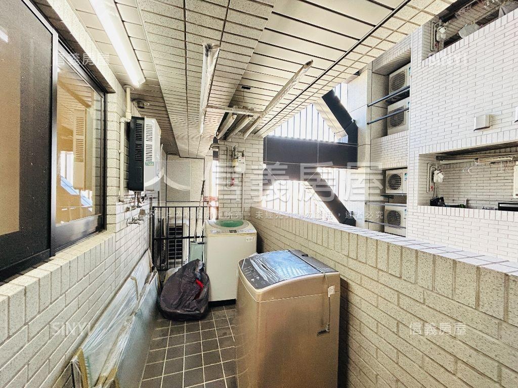東煒高樓河景前後陽台房屋室內格局與周邊環境