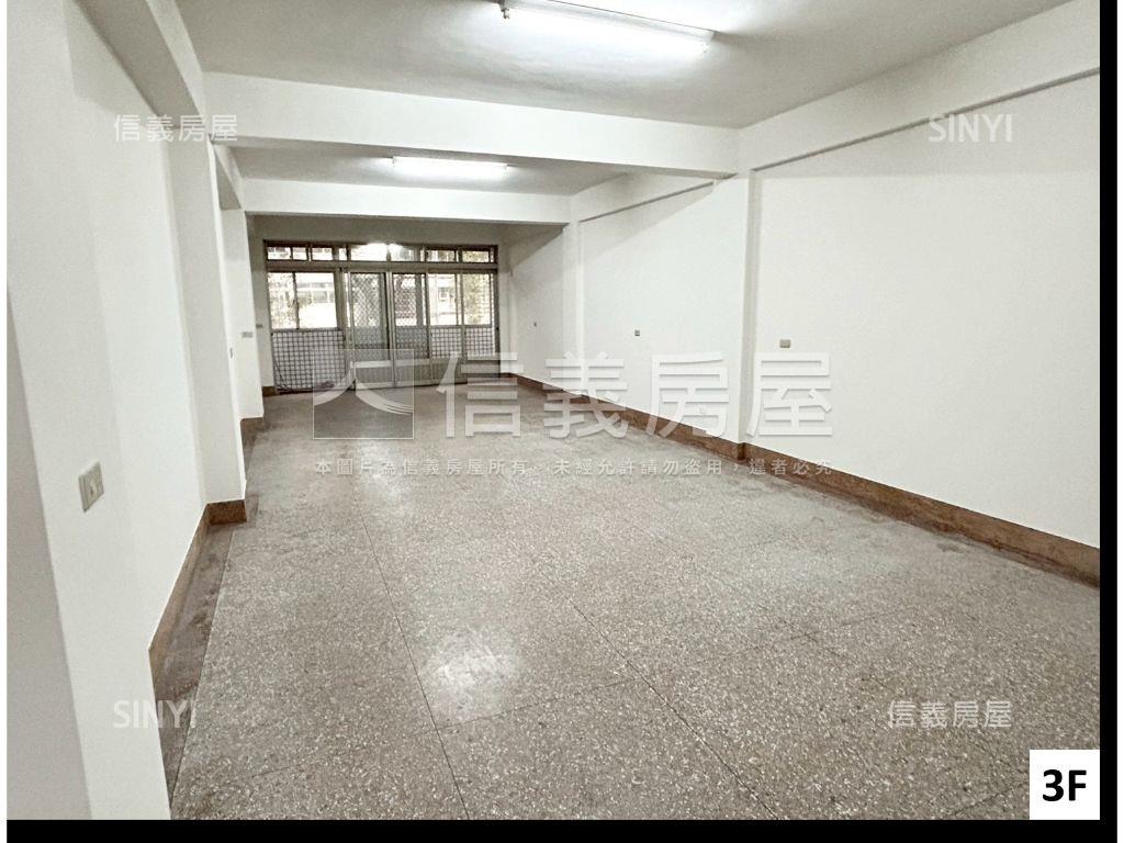 圓環東路百坪大透天房屋室內格局與周邊環境