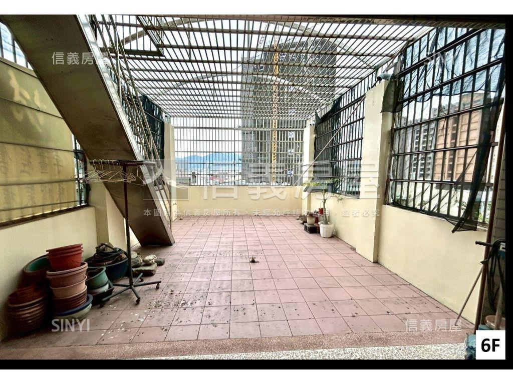 圓環東路百坪大透天房屋室內格局與周邊環境