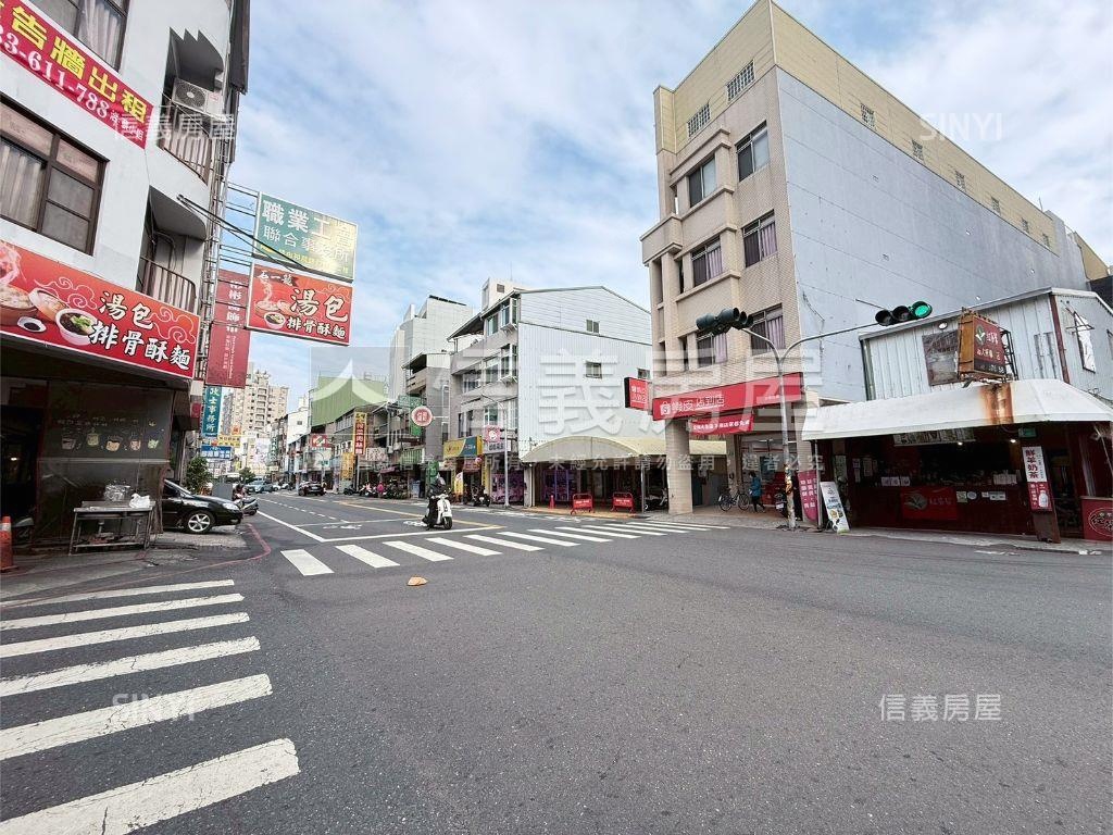 東區裕農路角窗透店房屋室內格局與周邊環境