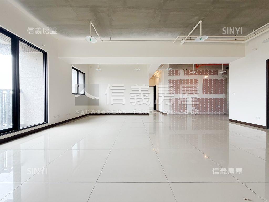 水岸天濶極致豪邸３＋１房屋室內格局與周邊環境