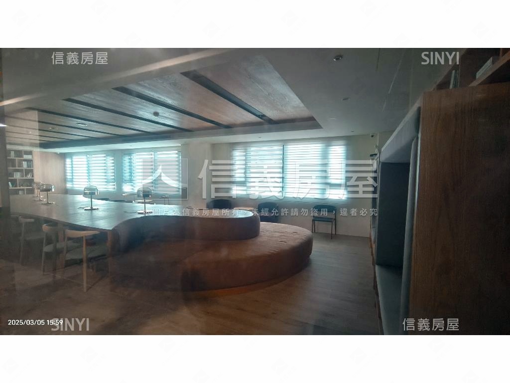 中港雲頂ＮＯ．３三房平車房屋室內格局與周邊環境