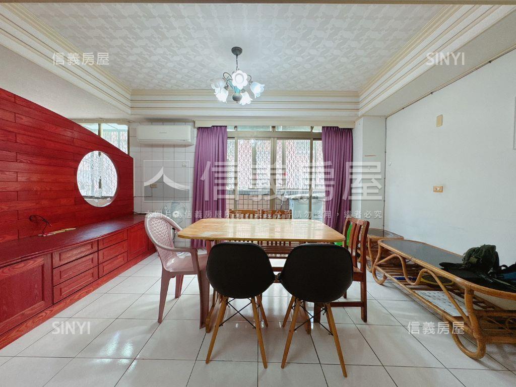 近巴克禮電梯大兩房加車位房屋室內格局與周邊環境