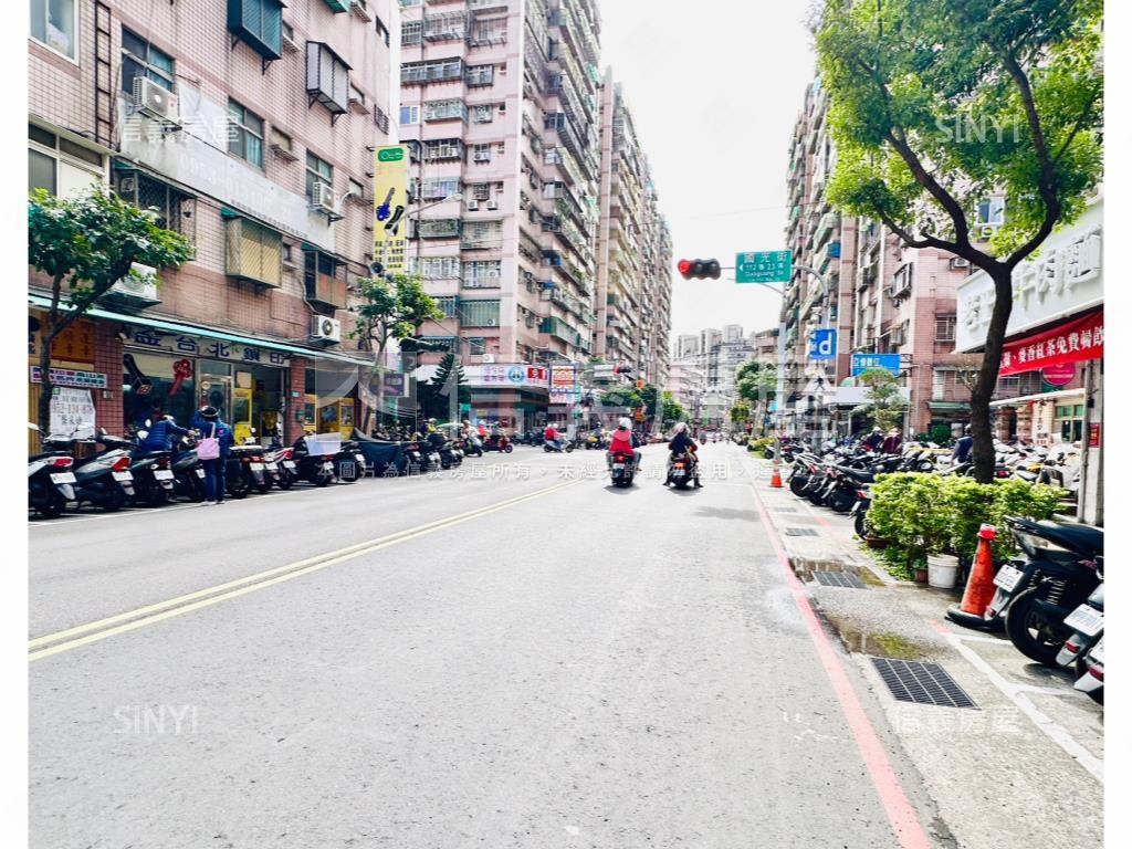 採光方正美寓房屋室內格局與周邊環境