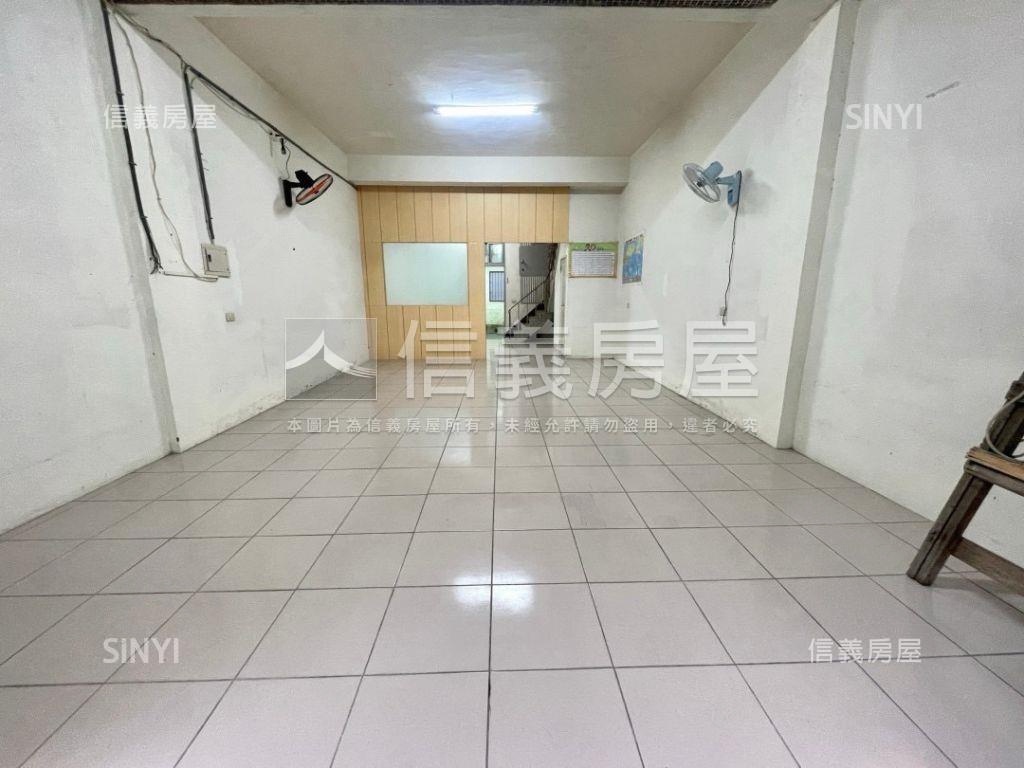 近內壢交流道好停車透天房屋室內格局與周邊環境