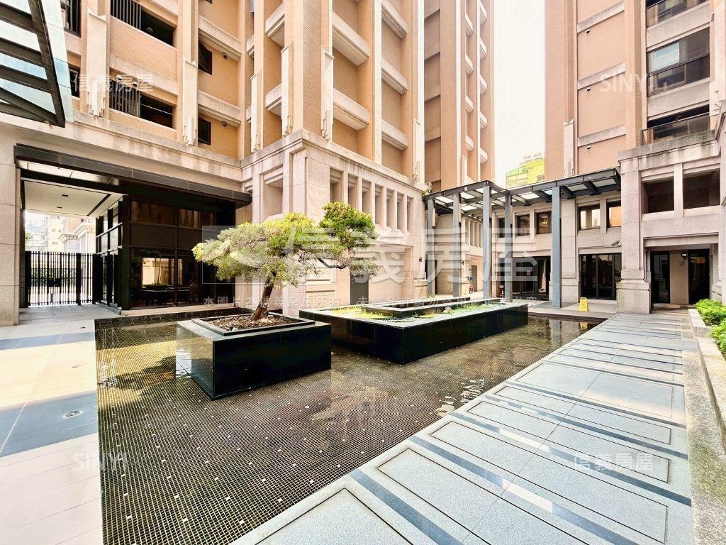 ＤＥＣＯ＋米蘭區２房平車房屋室內格局與周邊環境