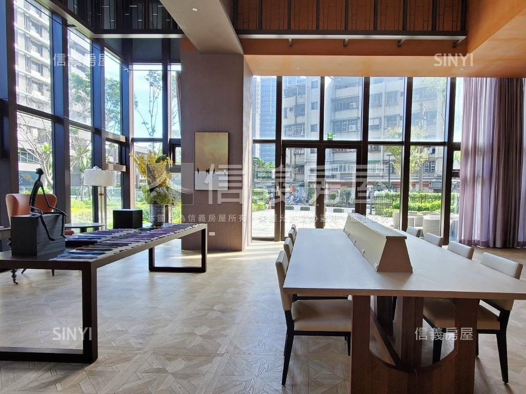 皇翔ＰＡＲＫ．駿馬奔馳房屋室內格局與周邊環境