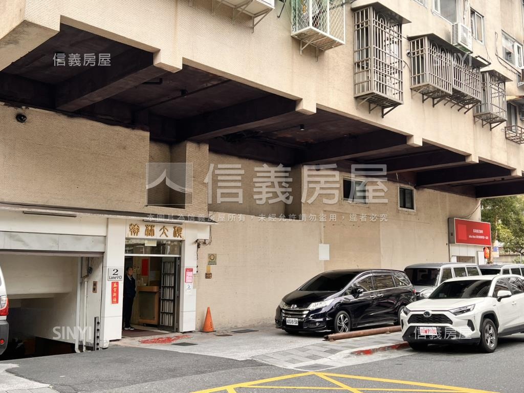 附小龍門電梯管理翰林大樓房屋室內格局與周邊環境