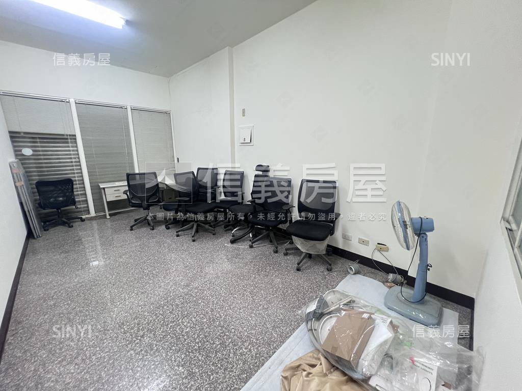 善化國中旁正２０米路店透房屋室內格局與周邊環境