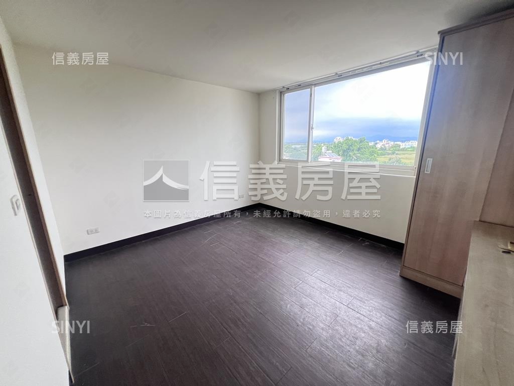 善化國中旁正２０米路店透房屋室內格局與周邊環境