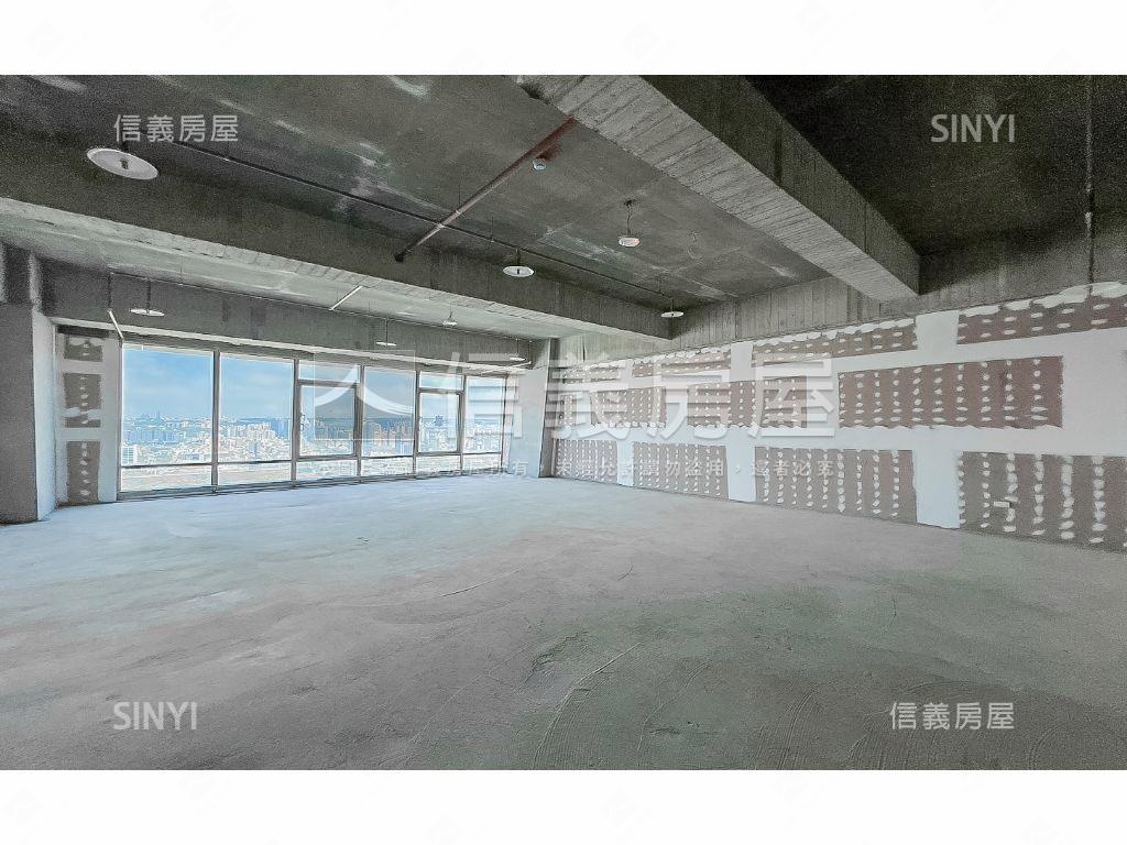 七期２年商辦ＴＯＰ１高樓房屋室內格局與周邊環境