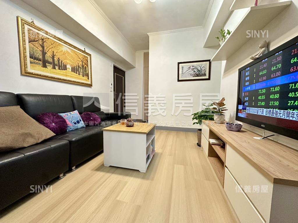 中國海。豪邸兩房房屋室內格局與周邊環境