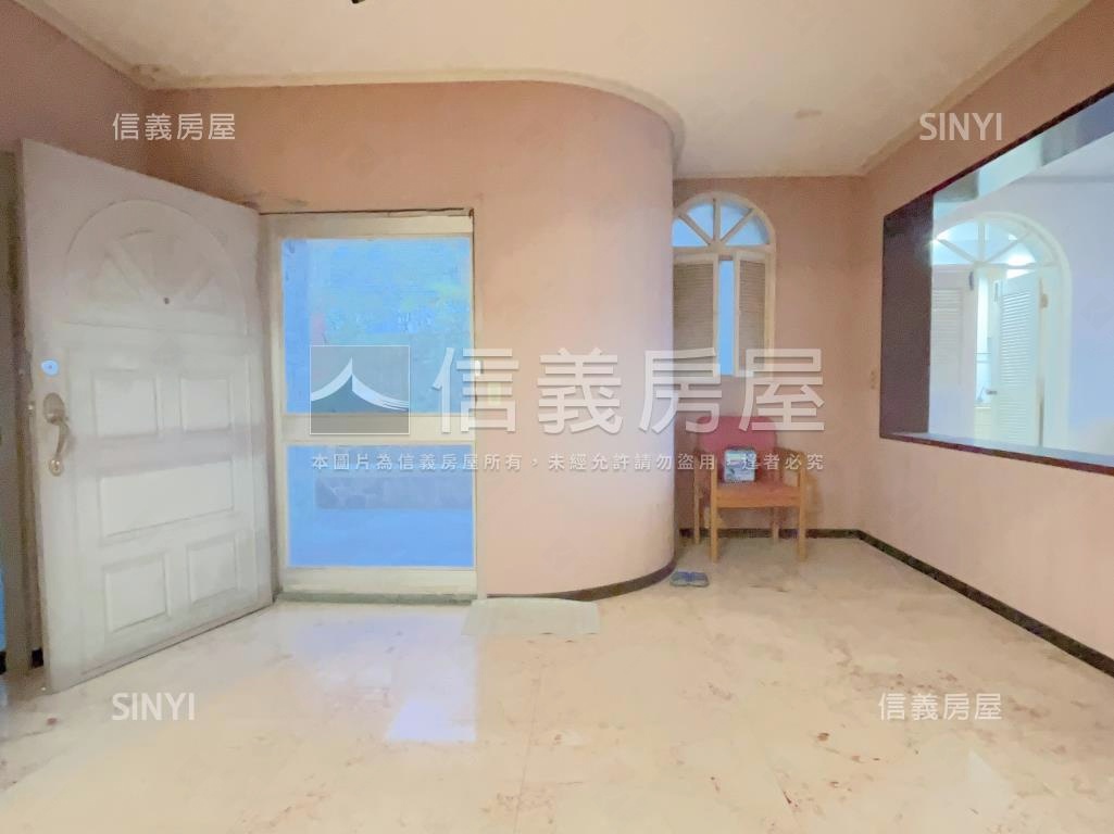 花園新城壯麗美景房屋室內格局與周邊環境