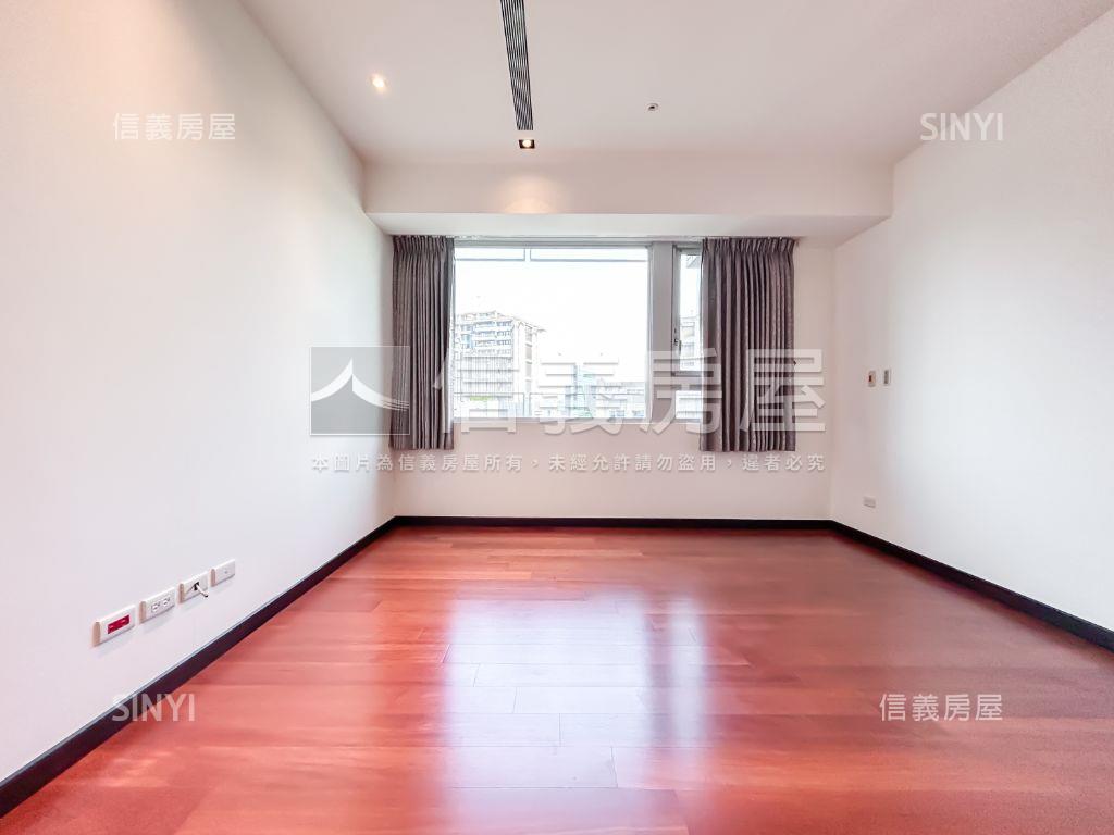 經貿指標無雙高樓層豪邸房屋室內格局與周邊環境