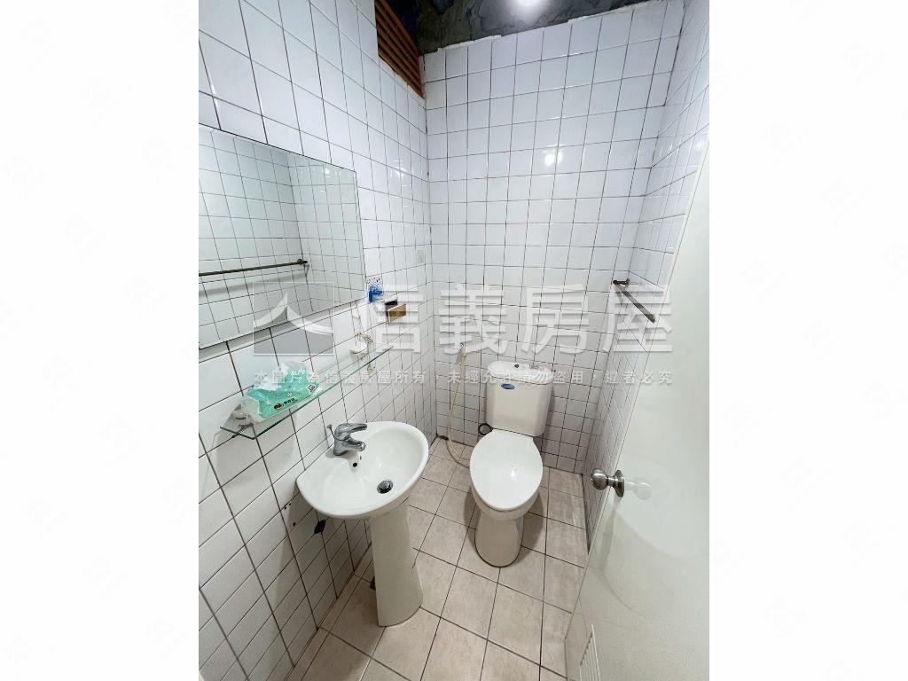 萬芳商圈成家黃金二樓房屋室內格局與周邊環境