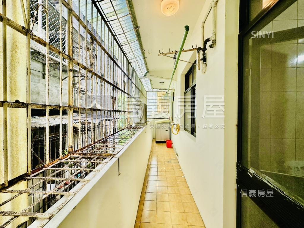 天母國小邊間四房房屋室內格局與周邊環境