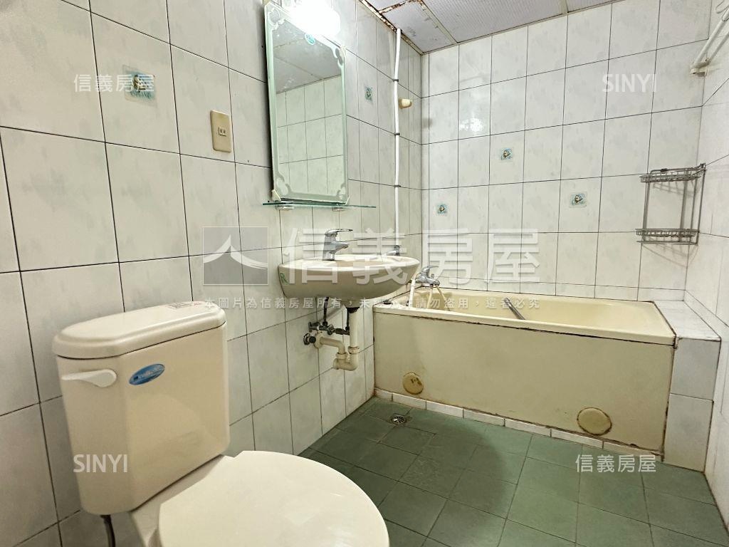 三多三星｜典雅三房房屋室內格局與周邊環境