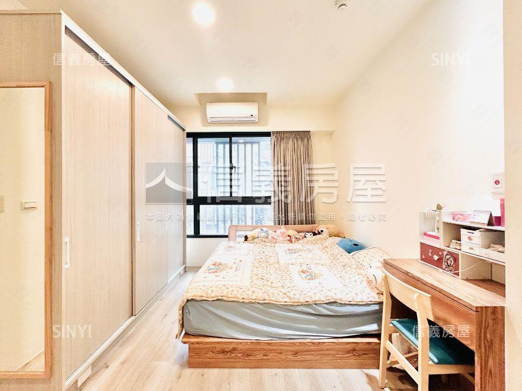 專任墨上青三房平車房屋室內格局與周邊環境