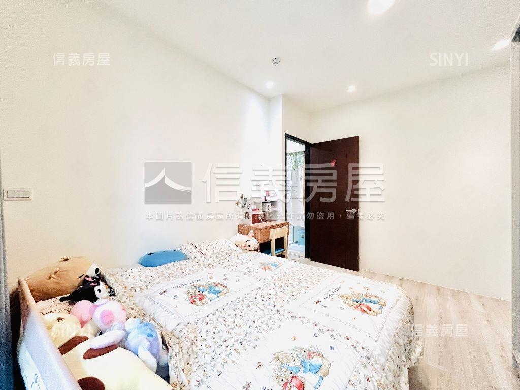 專任墨上青三房平車房屋室內格局與周邊環境