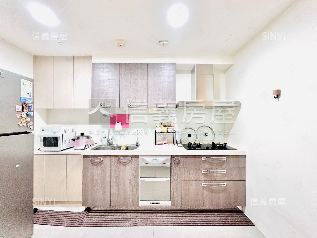 專任墨上青三房平車房屋室內格局與周邊環境