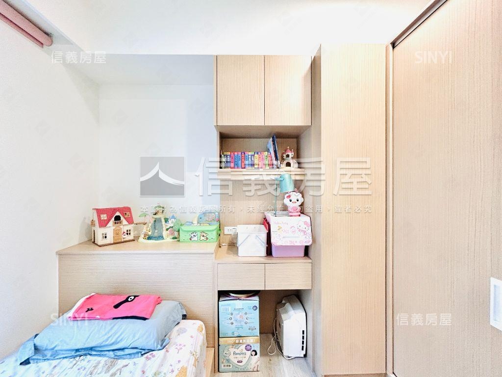 專任墨上青三房平車房屋室內格局與周邊環境