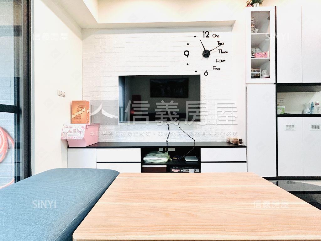 專任墨上青三房平車房屋室內格局與周邊環境