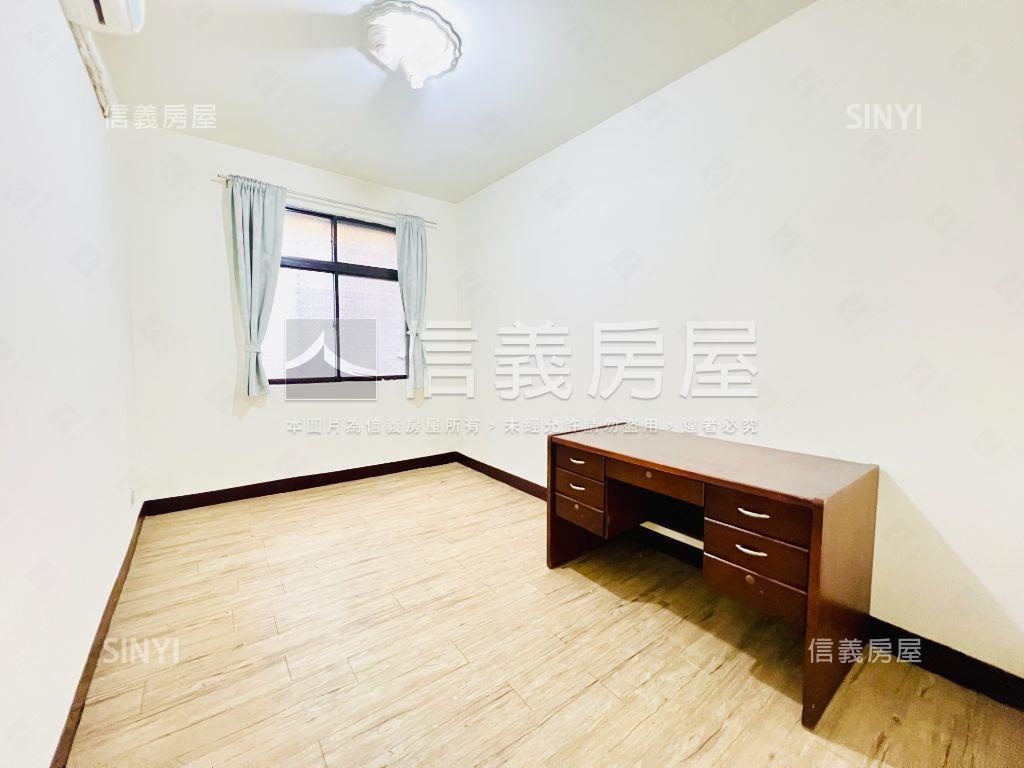 海山方正標準三房房屋室內格局與周邊環境