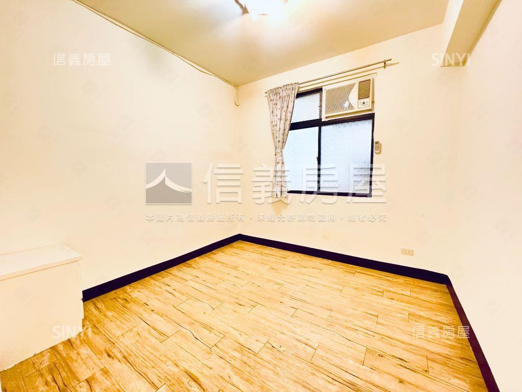 海山方正標準三房房屋室內格局與周邊環境