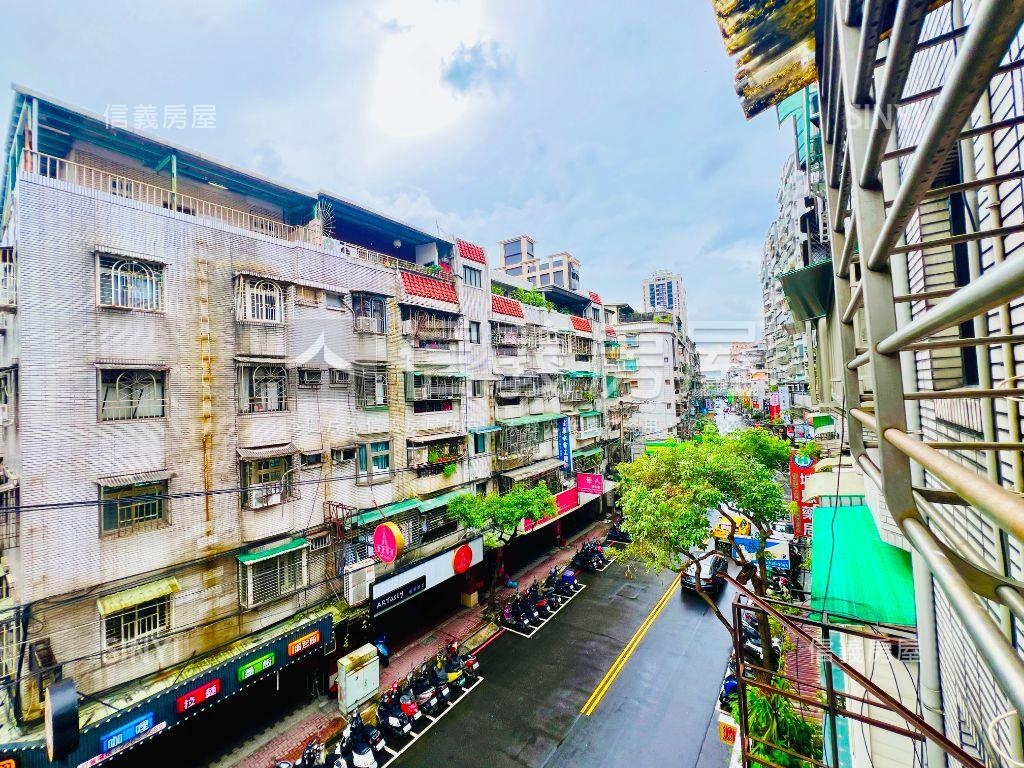 海山方正標準三房房屋室內格局與周邊環境