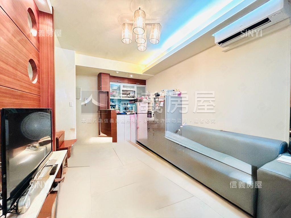 新接～歐夏蕾挑高美２＋１房屋室內格局與周邊環境