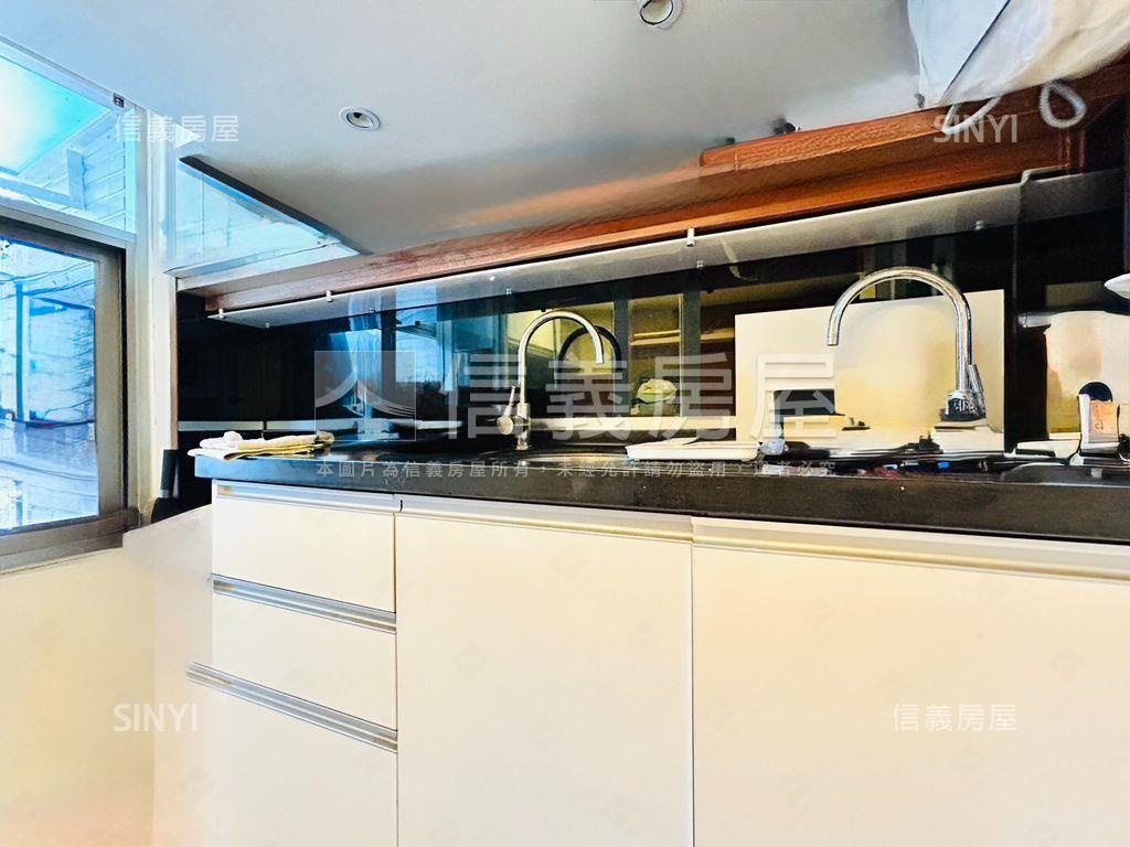 新接～歐夏蕾挑高美２＋１房屋室內格局與周邊環境