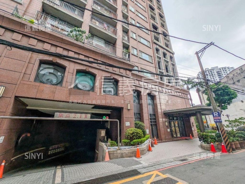 新站歐洲·美兩房坡平車位房屋室內格局與周邊環境