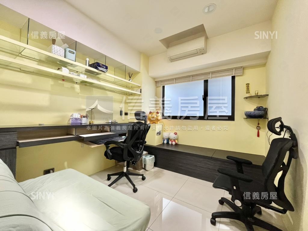 ●專任合心邊間兩房平車房屋室內格局與周邊環境