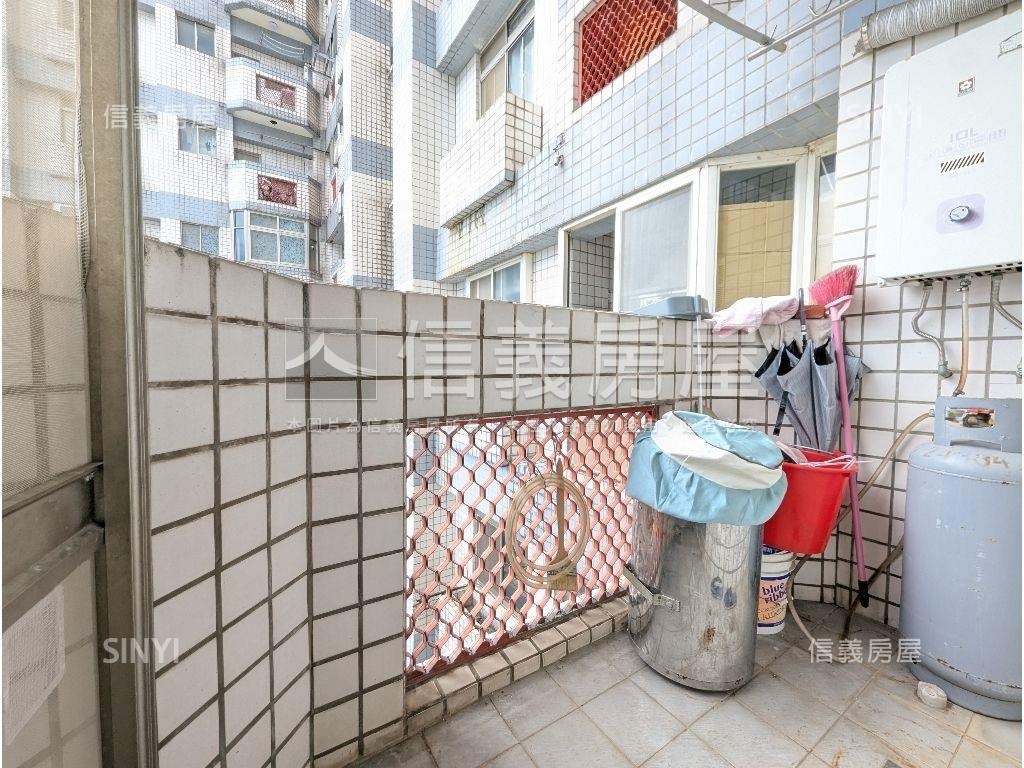 日若山莊２房山海景觀屋房屋室內格局與周邊環境