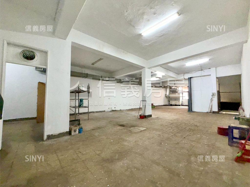 面寬有貨梯乙工透天廠辦房屋室內格局與周邊環境