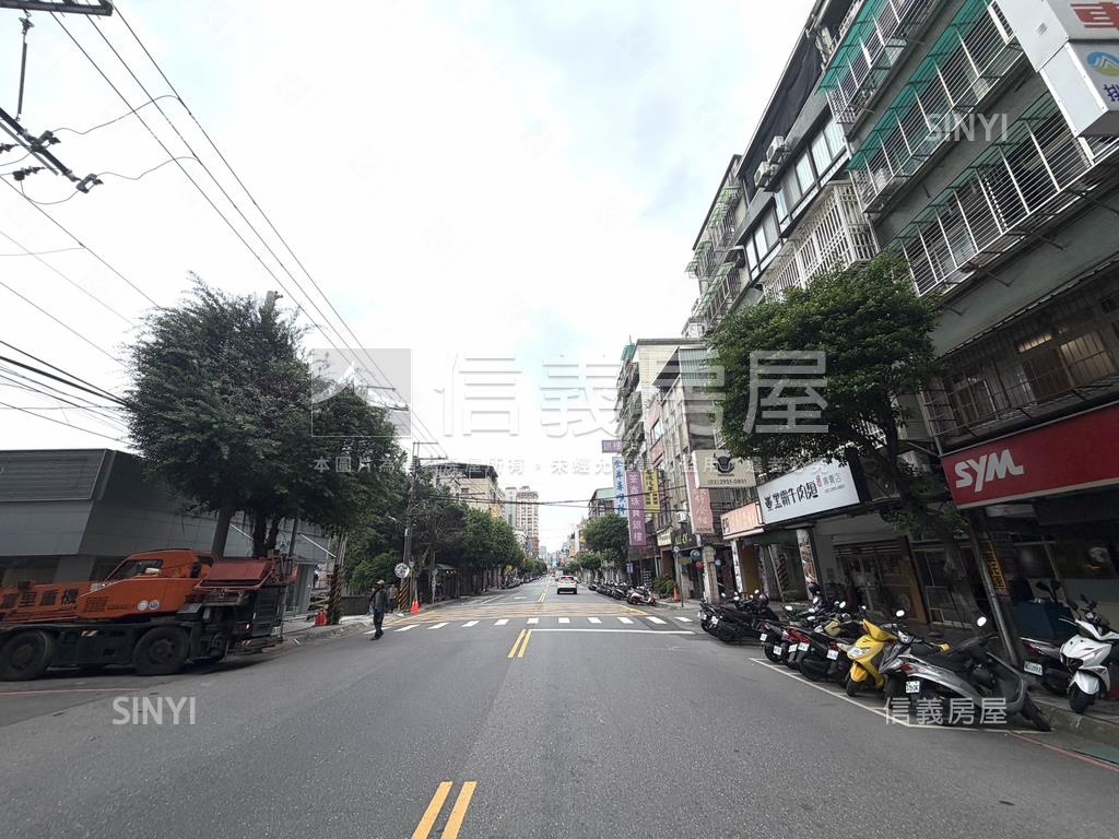 ★金雞母店面★房屋室內格局與周邊環境